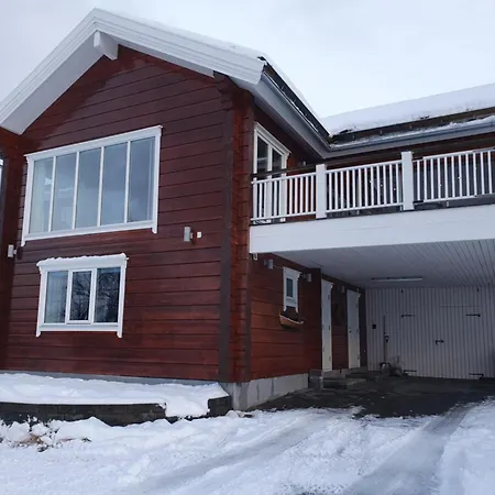 Timber House In Lyngen