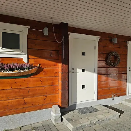 Timber House In Lyngen Villa Jaegervatnet
