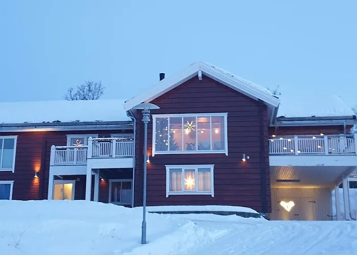 Vila Timber House In Lyngen *