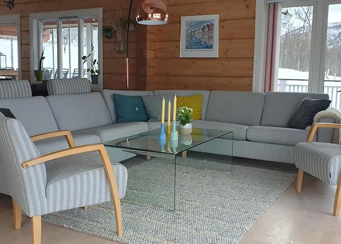 Vila Timber House In Lyngen *