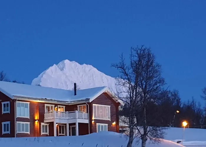 Vila Timber House In Lyngen Jægervatnet