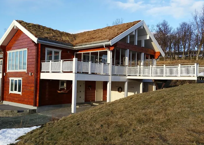 Timber House In Lyngen