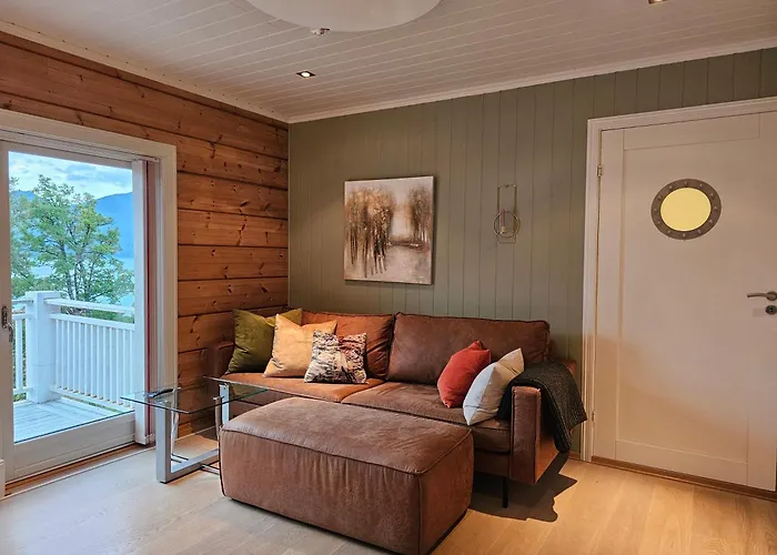 Vila Timber House In Lyngen