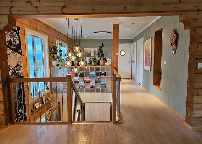 Timber House In Lyngen *