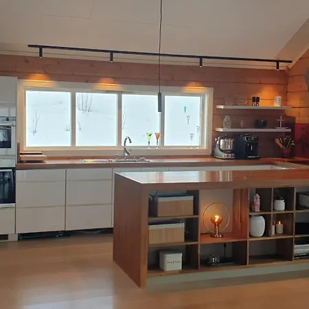 Villa Timber House In Lyngen *